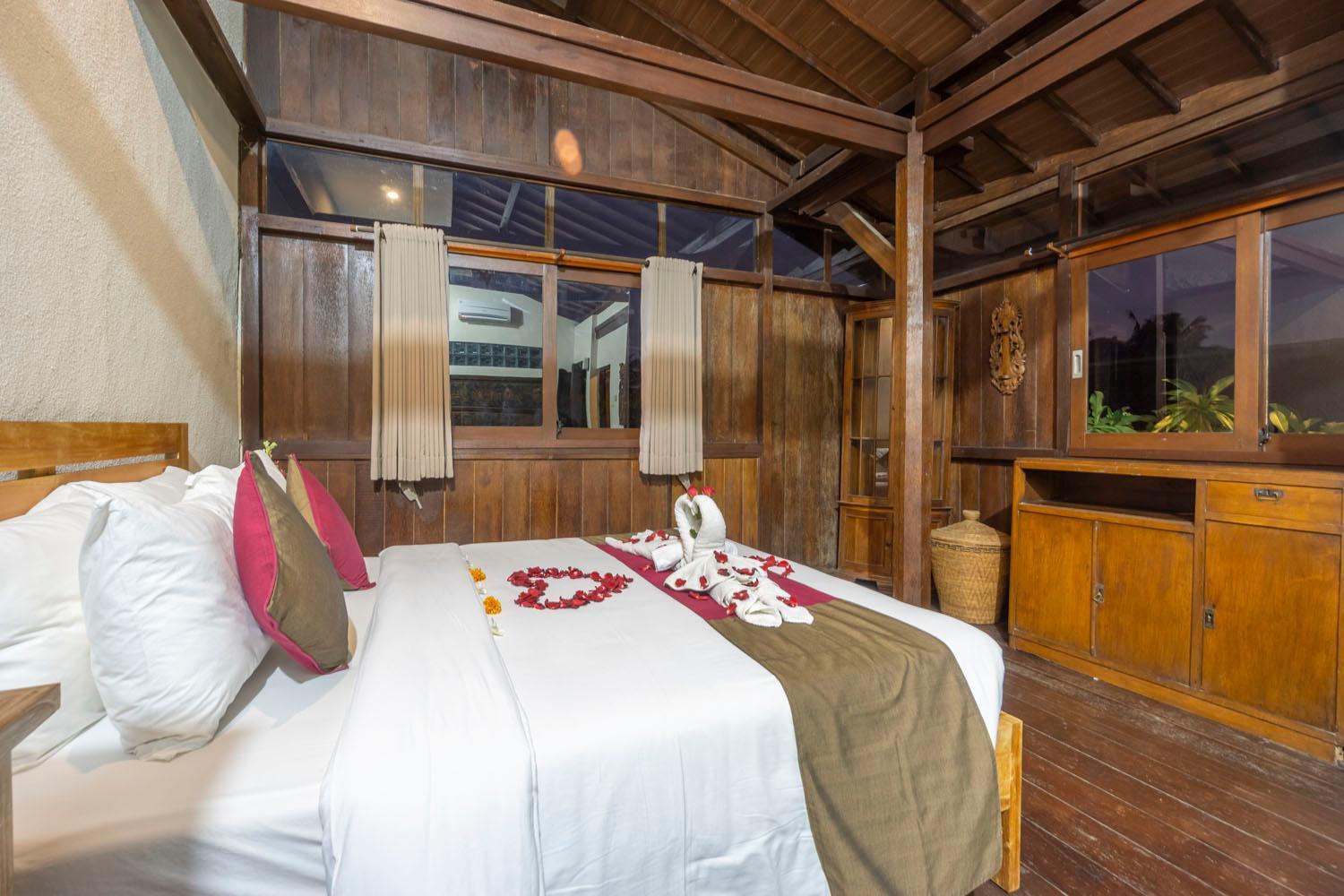 Newly Renovated 3br Cozy With Private Pool Ferienhaus