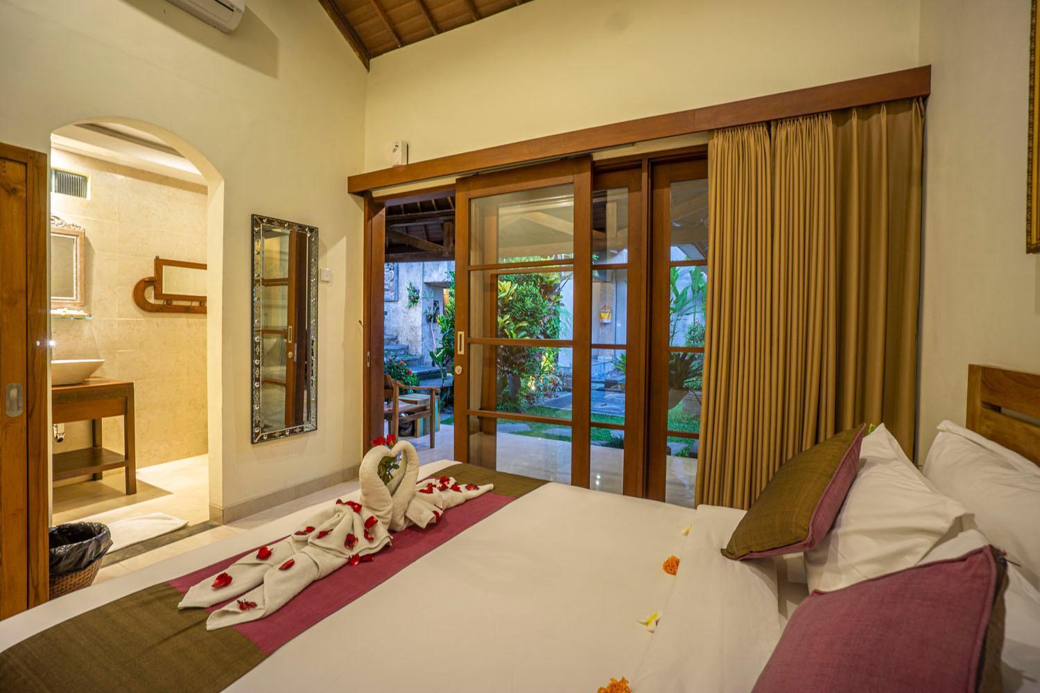 Newly Renovated 3br Cozy With Private Pool Casa de férias